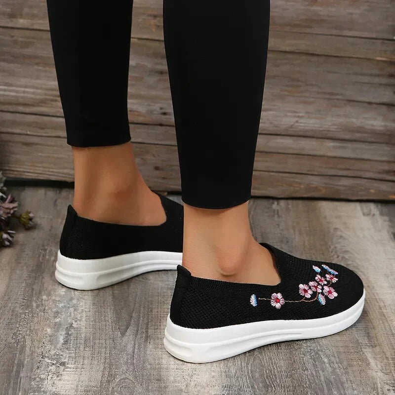 Tênis Feminino Confort Flower